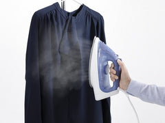 陶瓷塗層底板蒸氣熨斗 (2400瓦特) 陶瓷塗層底板蒸氣熨斗 (2400瓦特)