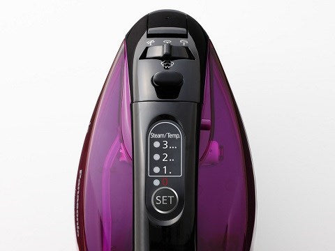 Ceramic防黏塗層底板無線蒸氣熨斗 (1550瓦特)