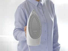 陶瓷塗層底板蒸氣熨斗 (2400瓦特) 陶瓷塗層底板蒸氣熨斗 (2400瓦特)