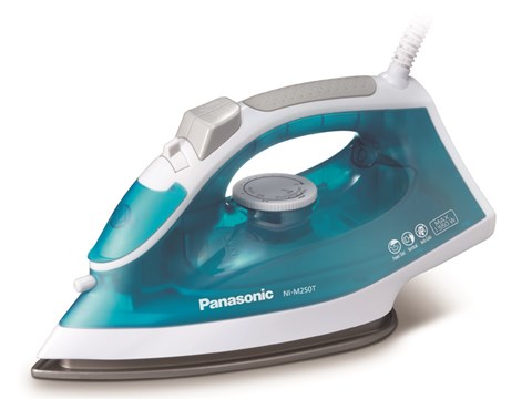 鈦塗層底板蒸氣熨斗 (1550瓦特)